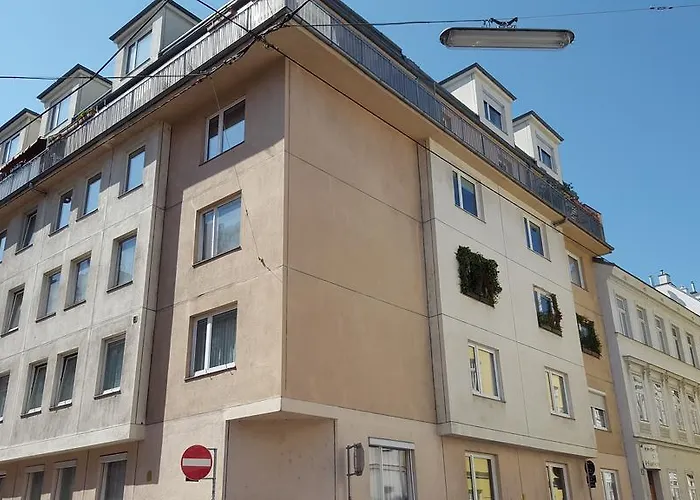 Hernals Apartment *